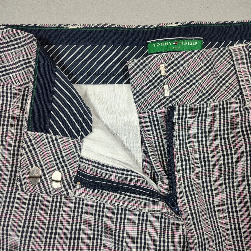 Tommy Hilfiger Golf Shorts Mens Size 32 Navy White Plaid Cotton Blend TH283PC